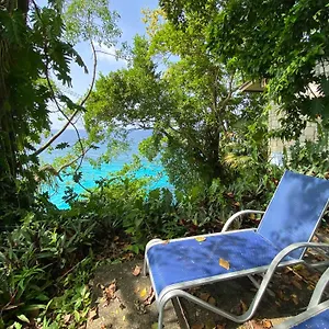 frenchmans-cove-resort.comcaribbean.com/